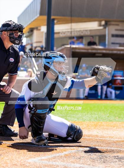 Thumbnail 2 in Dixie vs. Snow Canyon (UHSAA 4A Final) photogallery.