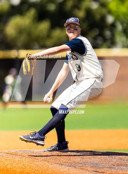 Thumbnail 2 in Dixie vs. Snow Canyon (UHSAA 4A Final) photogallery.