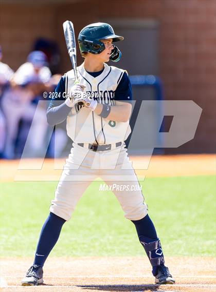 Thumbnail 3 in Dixie vs. Snow Canyon (UHSAA 4A Final) photogallery.
