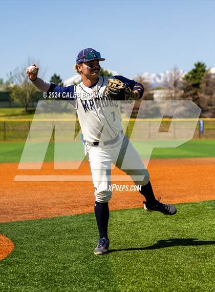 Thumbnail 2 in Dixie vs. Snow Canyon (UHSAA 4A Final) photogallery.