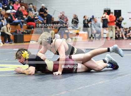 Thumbnail 2 in North East Carolina Prep vs Croatan (Blood Pernu Duals) photogallery.