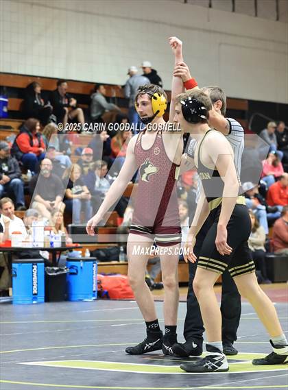 Thumbnail 1 in North East Carolina Prep vs Croatan (Blood Pernu Duals) photogallery.