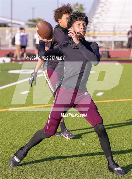 Thumbnail 2 in Salpointe Catholic at Shadow Ridge photogallery.