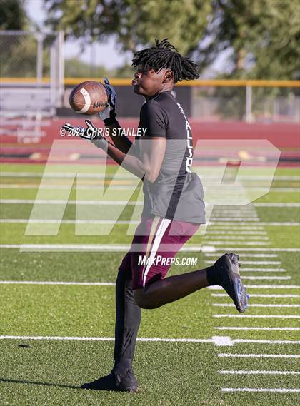 Thumbnail 3 in Salpointe Catholic at Shadow Ridge photogallery.