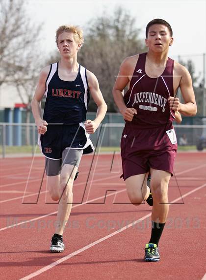 Thumbnail 1 in South West Yosemite League Meet #1 (1600m) photogallery.