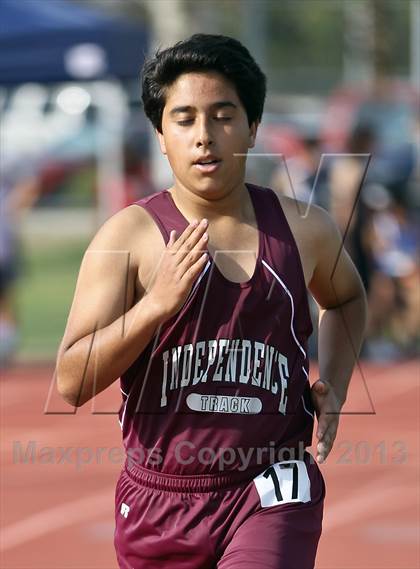 Thumbnail 3 in South West Yosemite League Meet #1 (1600m) photogallery.