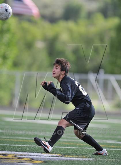 Thumbnail 3 in Battle Mountain (Preseason Early Contenders Soccer Photo Shoot) photogallery.
