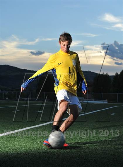 Thumbnail 3 in Battle Mountain (Preseason Early Contenders Soccer Photo Shoot) photogallery.