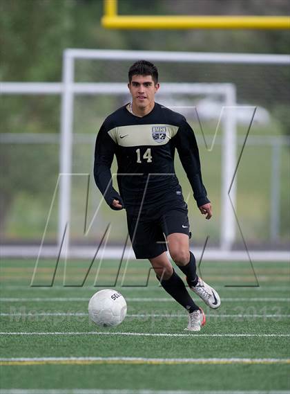 Thumbnail 2 in Battle Mountain (Preseason Early Contenders Soccer Photo Shoot) photogallery.