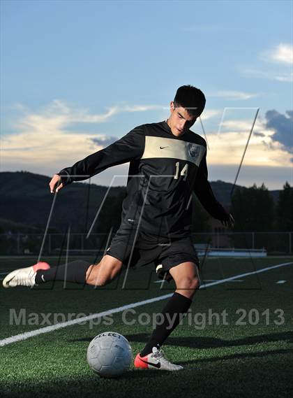 Thumbnail 2 in Battle Mountain (Preseason Early Contenders Soccer Photo Shoot) photogallery.