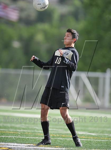 Thumbnail 2 in Battle Mountain (Preseason Early Contenders Soccer Photo Shoot) photogallery.