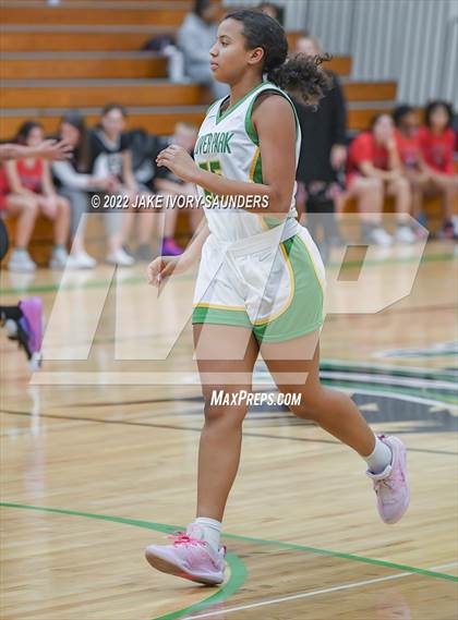 Thumbnail 1 in JV: Franklin Pierce @ Clover Park photogallery.