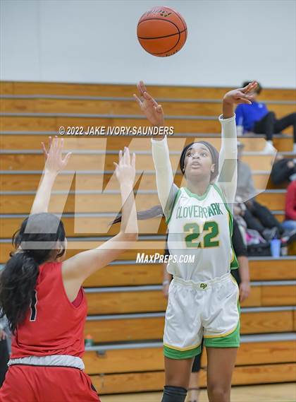Thumbnail 2 in JV: Franklin Pierce @ Clover Park photogallery.