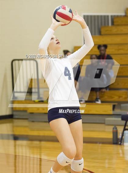 Thumbnail 2 in Tompkins vs Fulshear photogallery.