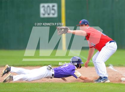 Thumbnail 3 in St. Martin's Episcopal @ Ascension Catholic (LHSAA 1A Regional Playoff) photogallery.