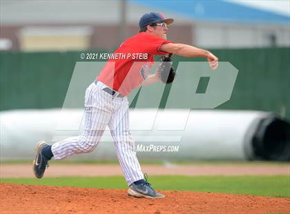 Thumbnail 1 in St. Martin's Episcopal @ Ascension Catholic (LHSAA 1A Regional Playoff) photogallery.