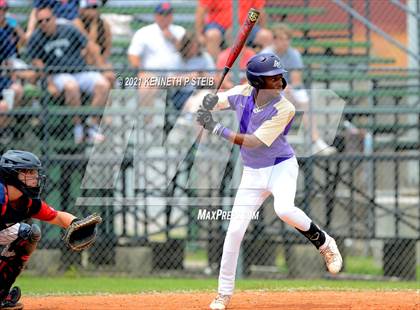 Thumbnail 2 in St. Martin's Episcopal @ Ascension Catholic (LHSAA 1A Regional Playoff) photogallery.