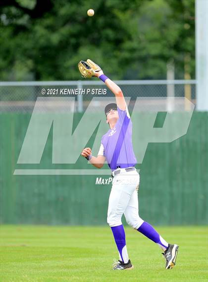 Thumbnail 2 in St. Martin's Episcopal @ Ascension Catholic (LHSAA 1A Regional Playoff) photogallery.