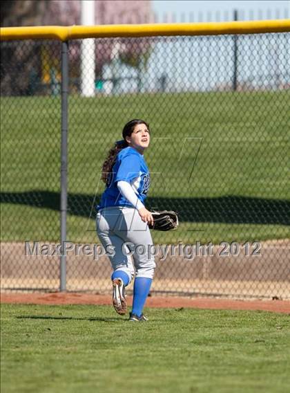 Thumbnail 1 in Rialto vs. St. Mary's (Ted Yoneda Tournament) photogallery.