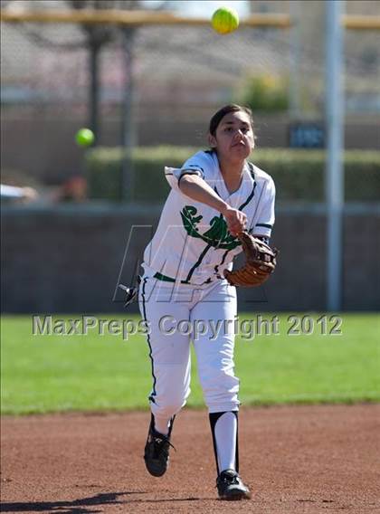 Thumbnail 2 in Rialto vs. St. Mary's (Ted Yoneda Tournament) photogallery.