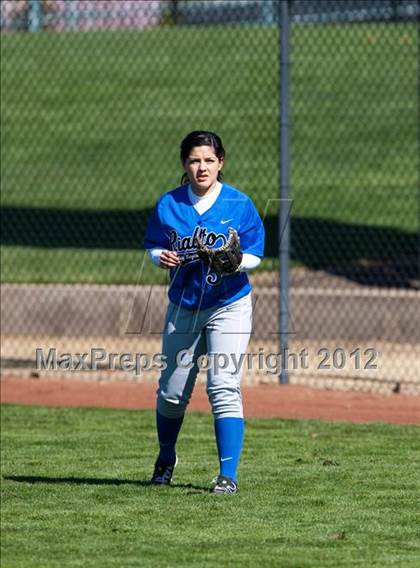 Thumbnail 2 in Rialto vs. St. Mary's (Ted Yoneda Tournament) photogallery.