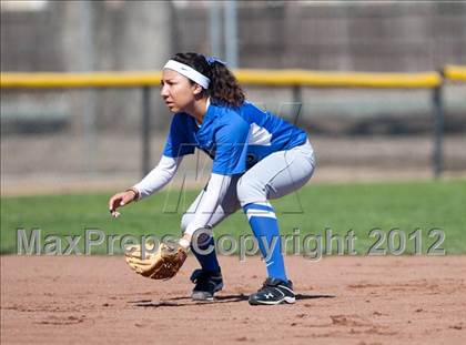 Thumbnail 2 in Rialto vs. St. Mary's (Ted Yoneda Tournament) photogallery.