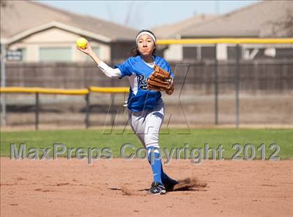 Thumbnail 1 in Rialto vs. St. Mary's (Ted Yoneda Tournament) photogallery.