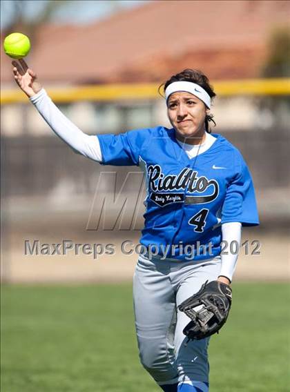 Thumbnail 3 in Rialto vs. St. Mary's (Ted Yoneda Tournament) photogallery.