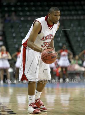 Thumbnail 1 in Mullen vs Denver East (5A Sweet 16) photogallery.