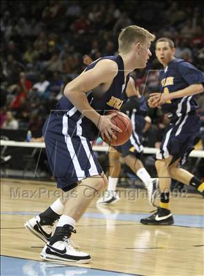 Thumbnail 3 in Mullen vs Denver East (5A Sweet 16) photogallery.