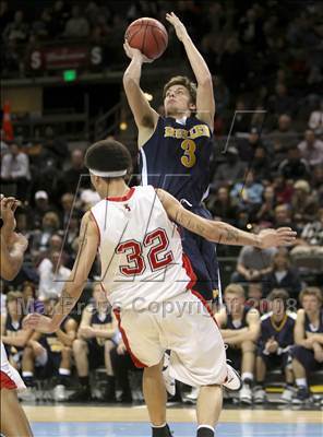 Thumbnail 3 in Mullen vs Denver East (5A Sweet 16) photogallery.