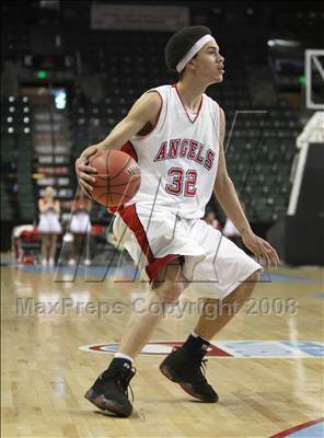 Thumbnail 1 in Mullen vs Denver East (5A Sweet 16) photogallery.