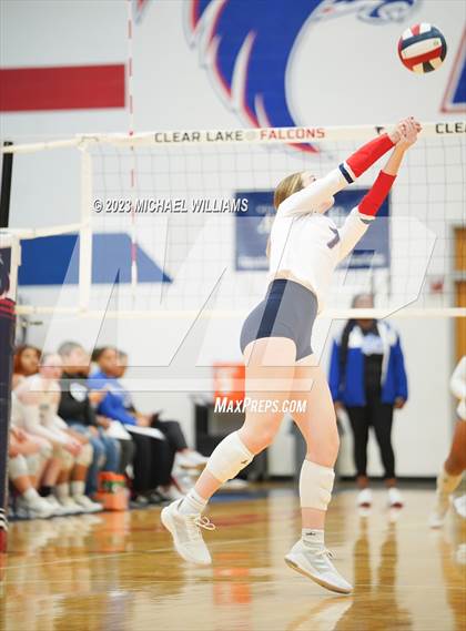 Thumbnail 3 in Dickinson @ Clear Lake photogallery.