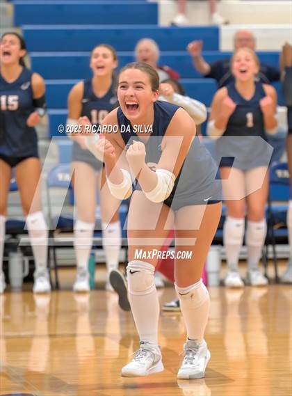 Thumbnail 2 in Tompkins vs. A&M Consolidated (KISD/CFISD Tournament - Silver Final) photogallery.