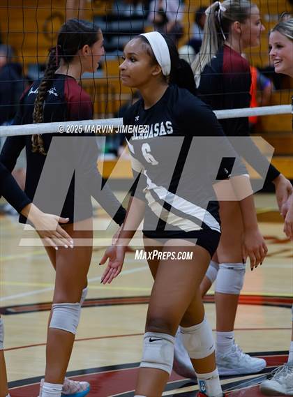 Thumbnail 3 in Calabasas @ Oaks Christian photogallery.