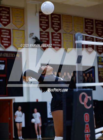 Thumbnail 1 in Calabasas @ Oaks Christian photogallery.