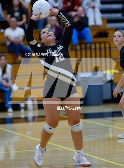 Thumbnail 3 in Calabasas @ Oaks Christian photogallery.