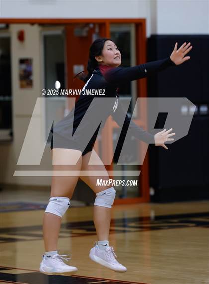 Thumbnail 2 in Calabasas @ Oaks Christian photogallery.