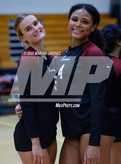 Thumbnail 3 in Calabasas @ Oaks Christian photogallery.