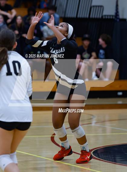Thumbnail 2 in Calabasas @ Oaks Christian photogallery.