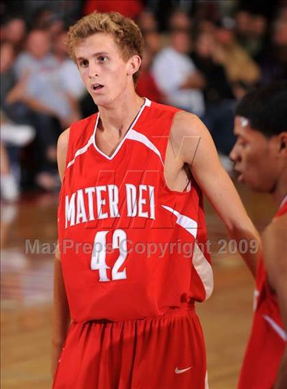 Thumbnail 3 in St. Benedict's Prep @ Mater Dei (Nike Extravaganza) photogallery.