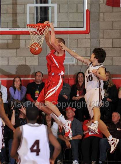 Thumbnail 2 in St. Benedict's Prep @ Mater Dei (Nike Extravaganza) photogallery.