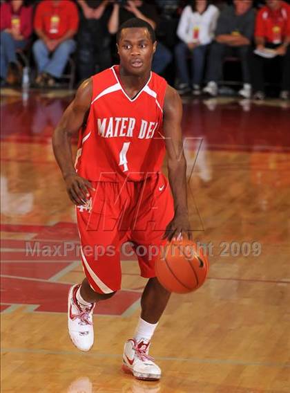 Thumbnail 1 in St. Benedict's Prep @ Mater Dei (Nike Extravaganza) photogallery.