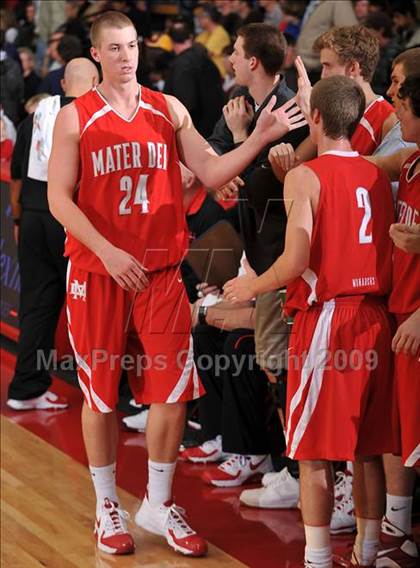 Thumbnail 3 in St. Benedict's Prep @ Mater Dei (Nike Extravaganza) photogallery.