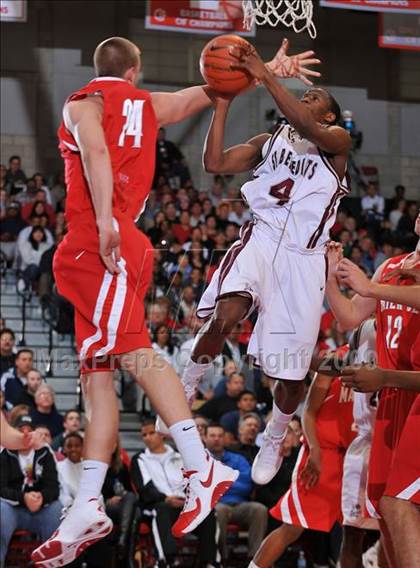 Thumbnail 1 in St. Benedict's Prep @ Mater Dei (Nike Extravaganza) photogallery.