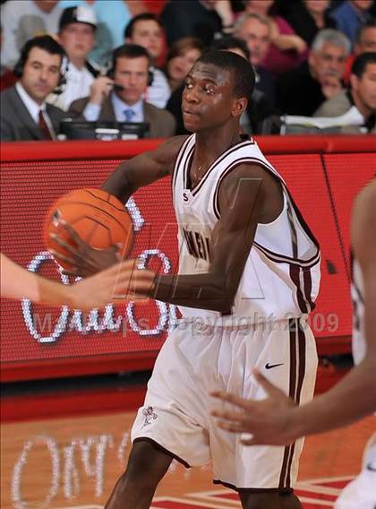 Thumbnail 1 in St. Benedict's Prep @ Mater Dei (Nike Extravaganza) photogallery.