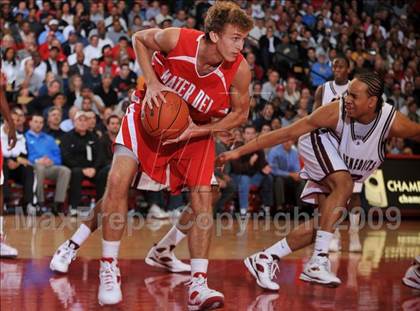 Thumbnail 3 in St. Benedict's Prep @ Mater Dei (Nike Extravaganza) photogallery.
