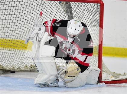 Thumbnail 1 in Branford @ Lyman Hall (SCC D2 Qtr Final) photogallery.