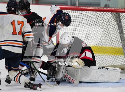 Thumbnail 2 in Branford @ Lyman Hall (SCC D2 Qtr Final) photogallery.