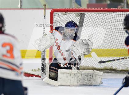 Thumbnail 3 in Branford @ Lyman Hall (SCC D2 Qtr Final) photogallery.